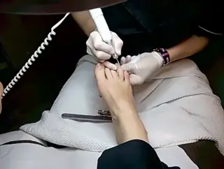 Pedicure con la fresa